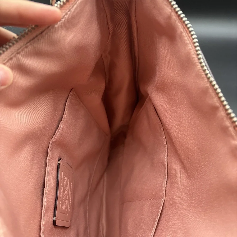Coach Elle Hobo Bag F31399 Pebbled Leather Baby Light Pink Crossbody Hang Tag